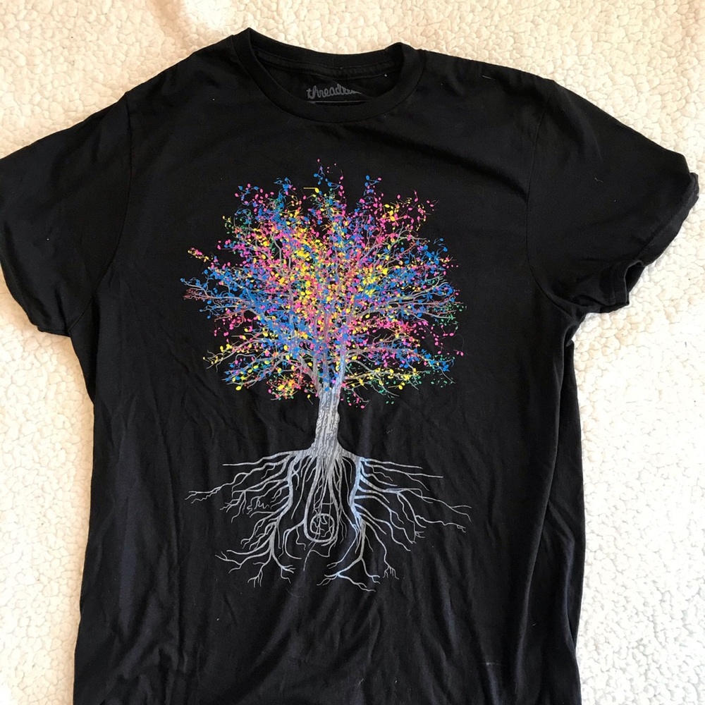 Artsy T-shirt, worn once!